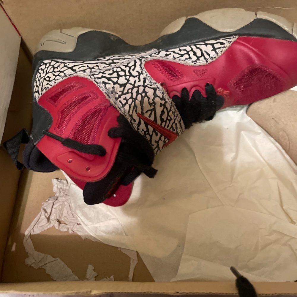 Shoes - Picture 2 of 2